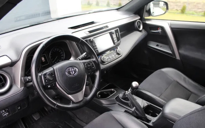 Toyota RAV4 cena 69500 przebieg: 143119, rok produkcji 2016 z Olszyna małe 254